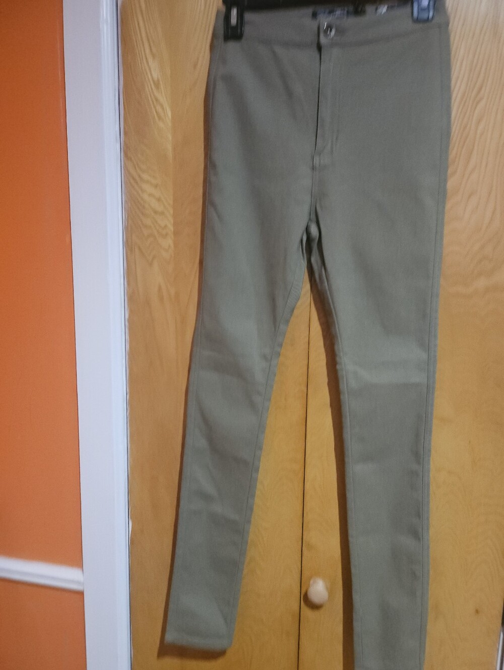 Nuylooks Olive Green Skinny Pants